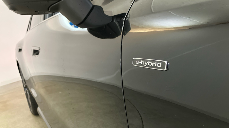 Audi A6 2.0 e-Hybrid Qtro 299 Launch Edition 4dr S Tronic Saloon